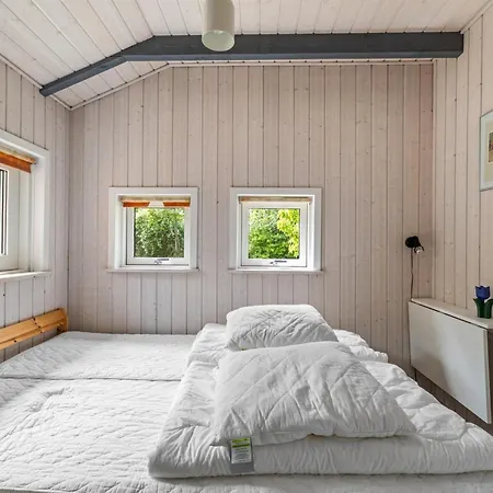 펜션 Hennrik - 240m From The Sea By Interhome